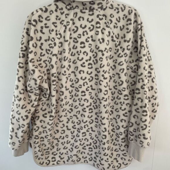 Green Tea Leopard Print Fleece Sweater Mock Neck Side Button Cozy Soft Sz large - Picture 6 of 6